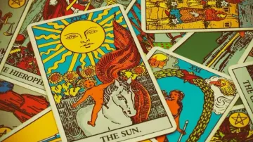Tarot card prediction for May month