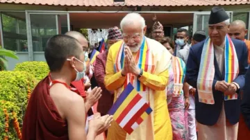 Modi offers prayers in Lumbini's Maya Devi Temple 