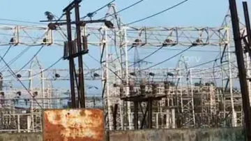 Odisha govt asks DISCOMs to reduce power outages