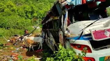 Horrific bus accident leaves 6 dead, 45 injured at Kalinga Ghat in Odisha