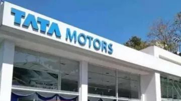 Tata Motors to acquire Sanand plant, signs MoU with Ford, Gujarat govt