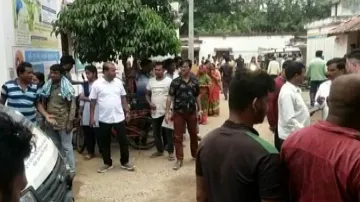 1 dead, 4 critical as man accidentally steps on SUV’s accelerator in Bhadrak