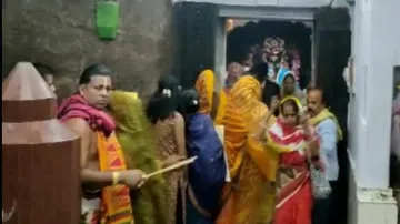 Srimandir closed for public darshan; devotees throng Alarnath temple