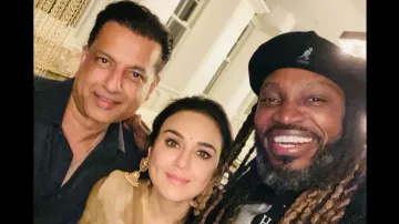 Punjab Kings co-owner Preity Zinta can’t check her excitement after meeting Chris Gayle 