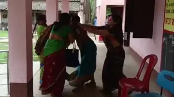 #Watch: SHG members exchange blows over mid-day meal issue in Bhadrak