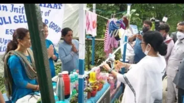 Mamata Banerjee serves Golgappa to children