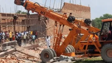 Delhi Wall Collapse