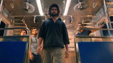 Vijay Deverakonda steps up to end Bollywood-South war at Liger's trailer release