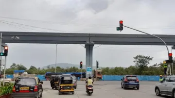 A Traffic Signal In Mumbai