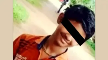 Boy kills self over mobile phone 