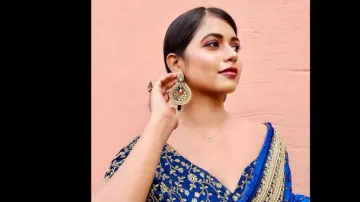 Supriya goes 'no-makeup' look for her next! Read on to know more about her de-glam avatar