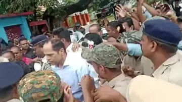 Gopalpur MLA Pradeep Panigrahi heckled by ‘BJD workers’, shown black flag on way to I-D event