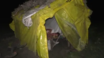 Inhumane! Sons desert mother in fear of banishment in Sonepur 
