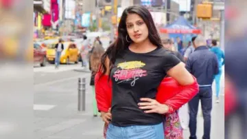 Famous TV actress marries herself, India’s second case of autogamy