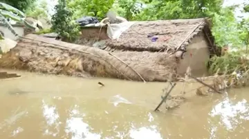 Flood exposes Odisha govt’s failure in providing ‘pucca’ houses to all: Opposition