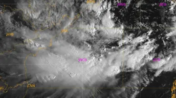 Low pressure over Bay of Bengal