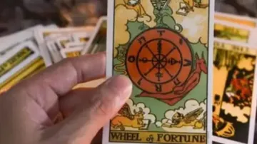 Tarot Card Predictions 