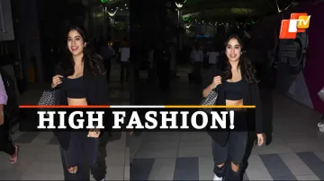 Watch Jahnvi Kapoor's Fashionably Landing In Mumbai