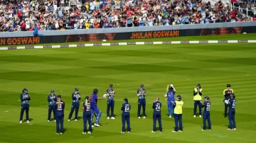 Jhulan Goswami Gets guard of honour in final international match 