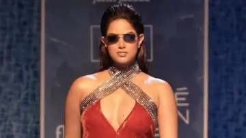 Don’t let people’s criticism get to your heart, says Miss Universe Harnaaz Sandhu
