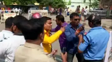 Security guard 'dadagiri' on rise at Cuttack SCB, people incensed 