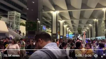 Massive crowd at Bengaluru Kempegowda Airport goes viral; watch video