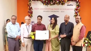 6 meritorious students get BIPF scholarships for higher studies