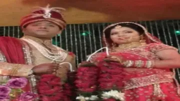 Shocking! Wife attempts suicide, husband records the incident