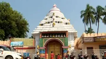 Cracks in Puri Gundicha Temple