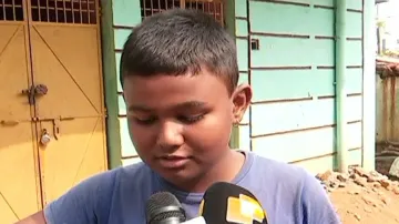 Following in Kalam’s footsteps, this teenage newspaper hawker aspires to become doctor