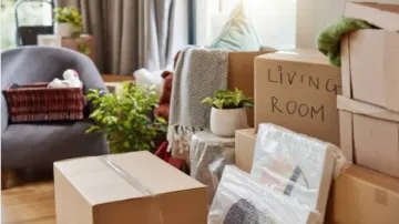 A room with a lot of stuff