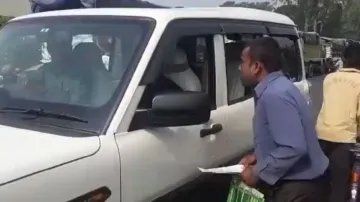 Mr. Dutta’s name misspelt as ‘Kutta’ on ration card, angry man barks like dog in protest