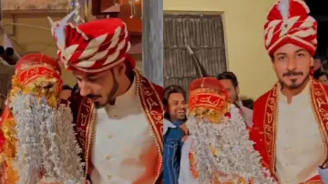 Groom says something to Bride’s family during ‘bidaai’, wins hearts 
