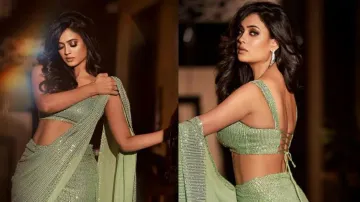 Shweta Tiwari defies age, oozes oomph quotient in green saree – See Pics