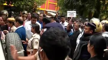 Sambalpur lawyers' agitation: 12 advocates held over vandalism of district judge's chamber