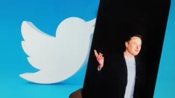 Musk poll reveals 57% people want him to step down as Twitter CEO