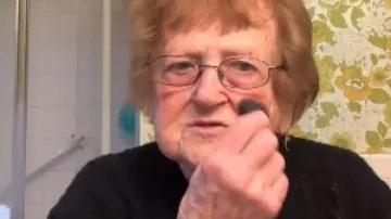 Video of elderly woman putting on makeup for her ex-boyfriend's funeral goes viral