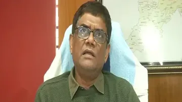 Odisha likely to make mask mandatory amid Omicron BF.7 scare, CM's review meet today 