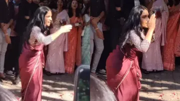 Girl dancing on Sami Sami