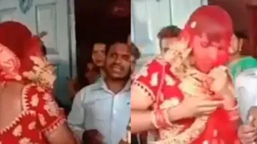 Lover dressed like a girl to meet bride on wedding mandap, caught