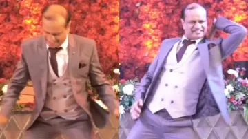 Groom's father sets the wedding stage on fire