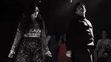 Pakistan foreign minister Bilawal Bhutto’s lookalike dances to ‘Besharam Rang’