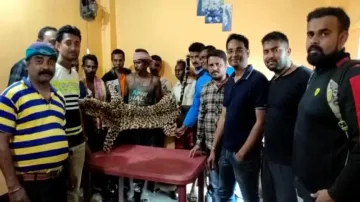 Leopard hide smuggling racket busted, 8 poachers arrested