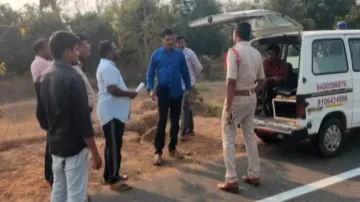 Dana Majhi rerun: Odisha migrant worker carries dead wife’s body on shoulder for 33km