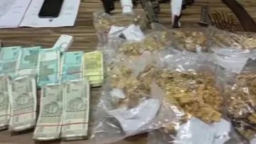 Gold & Cash Recovered From Bank Robbers
