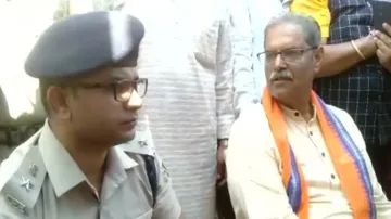Video of verbal spat between BJP leader KV Singh Deo, Bolangir SP goes viral