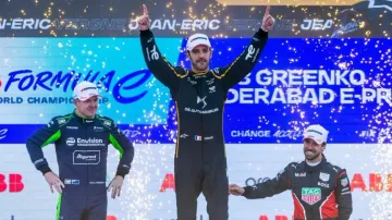 Jean-Eric Vergne wins first-ever FIA Formula E world championship  race in India