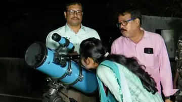 Bright planets Venus and Jupiter come closer, dazzle up western night sky 