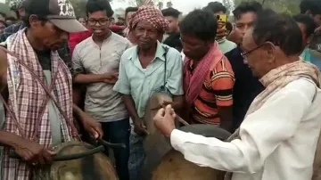 Giridhar Gamag Plays Dhapa