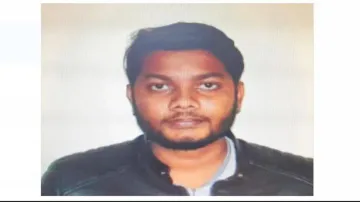 Ponzi Online Betting Racket